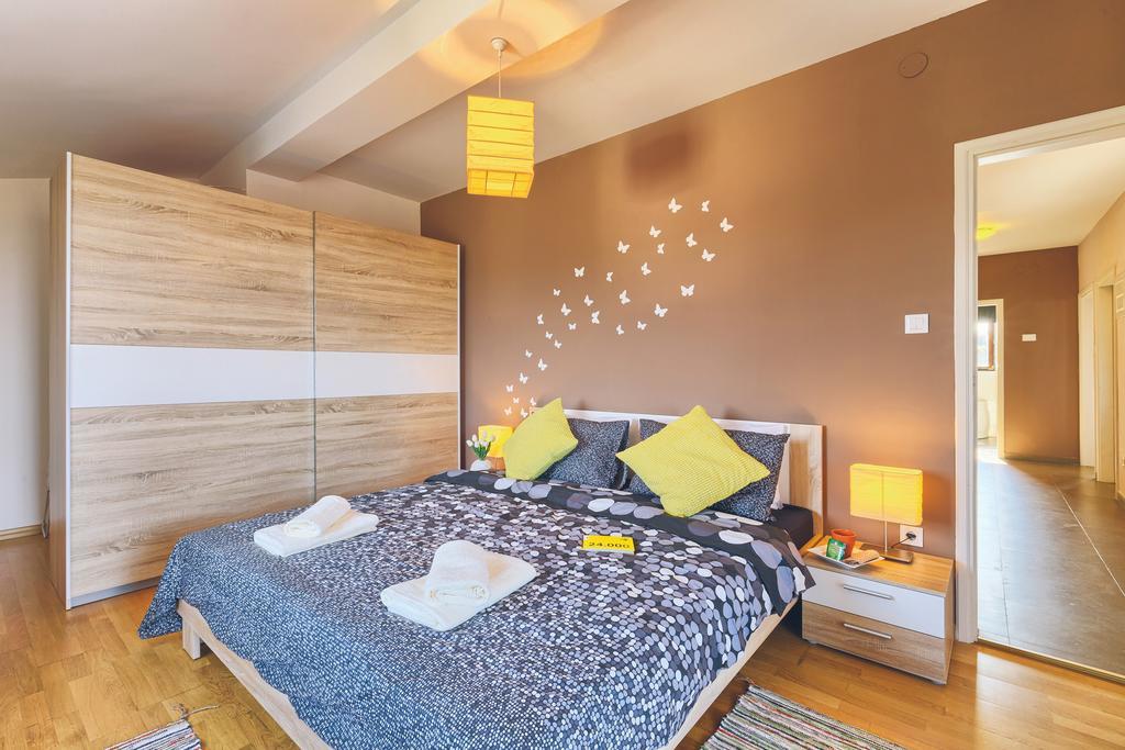 Dea Vista Amazing Sunsets Apartment Banjole Bagian luar foto