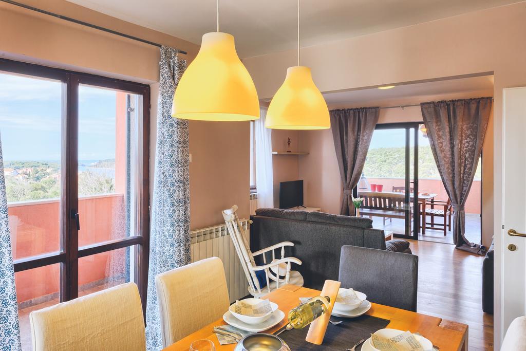 Dea Vista Amazing Sunsets Apartment Banjole Bagian luar foto